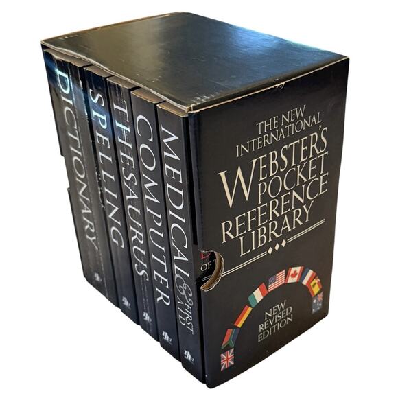 The New International Webster's Reference Library 1998 Revised Edition 5 Books - Picture 3 of 8